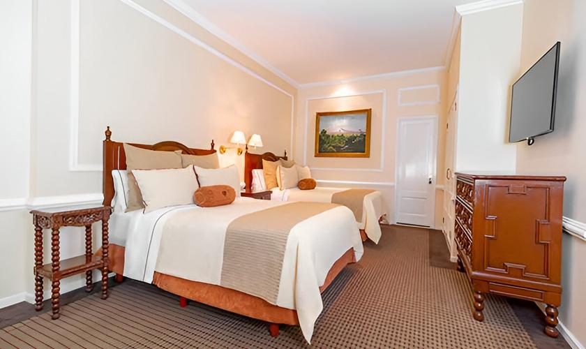 Junior Suite Geneve Mexico City Hotel Junior Suite Geneve Mexico City Hotel